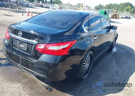 2016 Nissan Altima 2.5/2.5 S/2.5 Sl/2.5 Sr/2.5 Sv z USA, uszkodzony, nr VIN 1N4AL3AP2GC235488